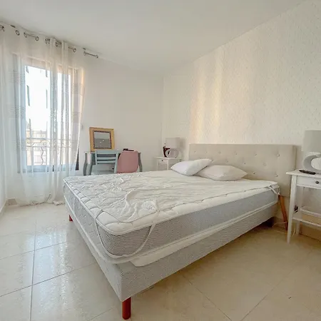 Διαμέρισμα Lumineux Avec Box, Proche Plage,centre, Raphael *